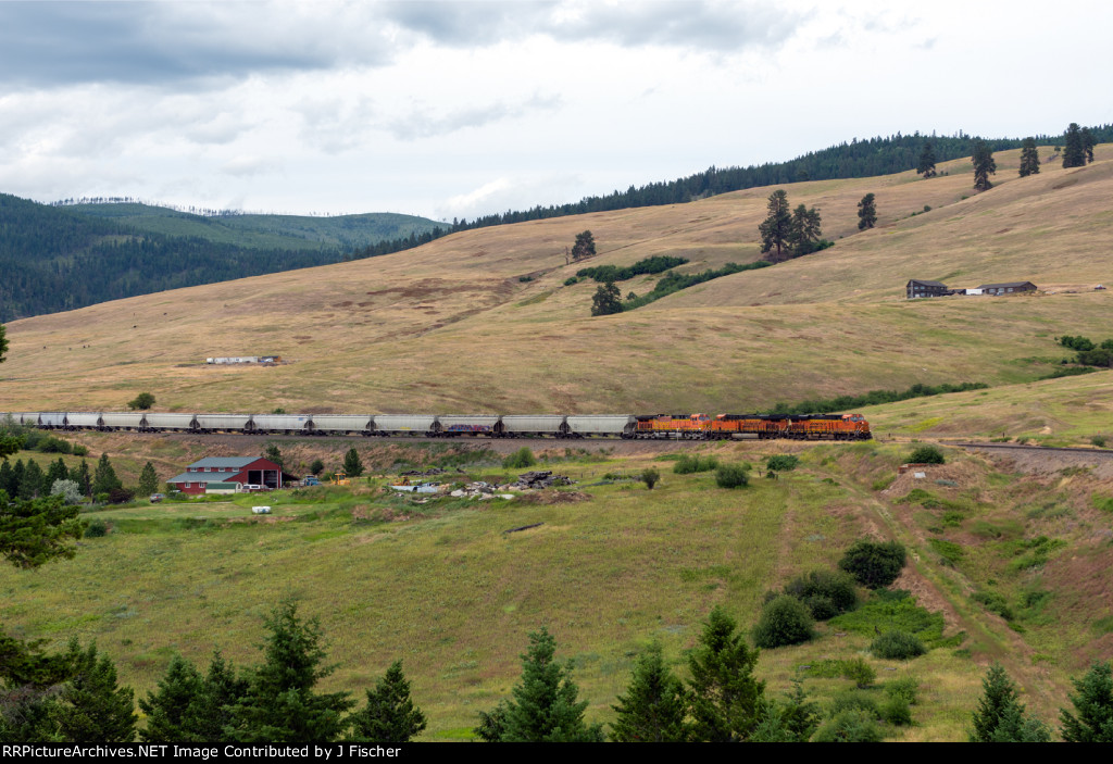 BNSF 7944